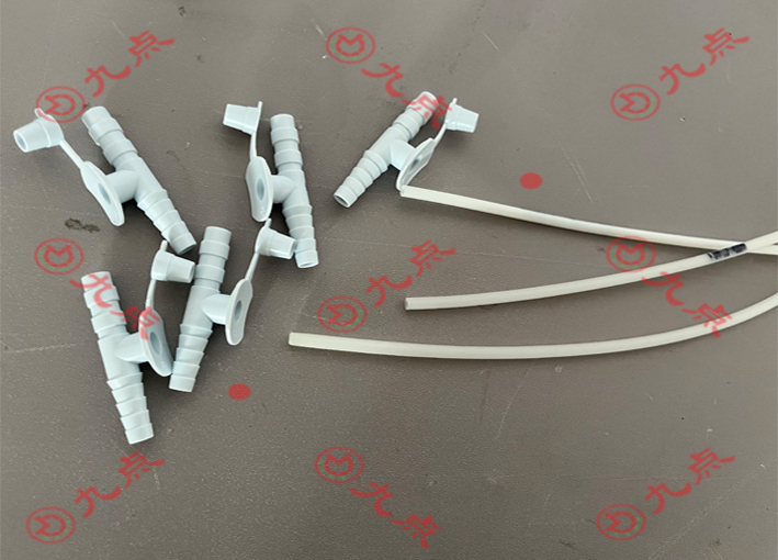 PVC粘TPE用什么膠水能牢固？-東莞九點(diǎn)批發(fā)供應(yīng)5秒定位環(huán)保透明瞬間膠