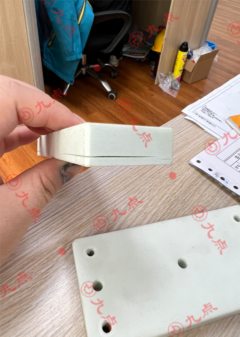 玻璃纖維板粘接用什么膠水？九點提供耐280℃高溫環氧AB膠為客戶解決