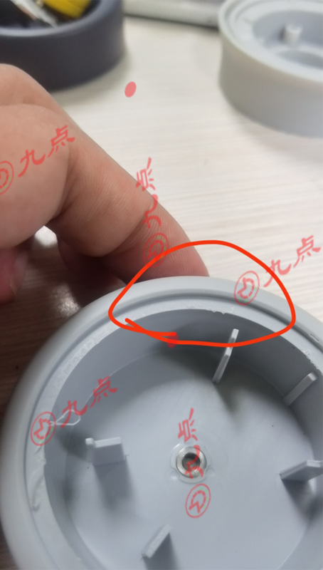 PP和亞克力粘接用什么膠水？-推薦您用九點高強度無氣泡耐高溫塑料膠水粘接